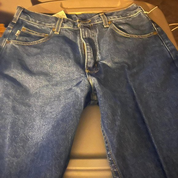 Carhartt Jeans Gu Mens Carhartt Jeans 28 X 33 Poshmark